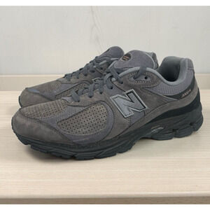 New Balance 2002R Charcoal Black Shoes Men's Size 10 M2002RGF Athletic Dark Grey